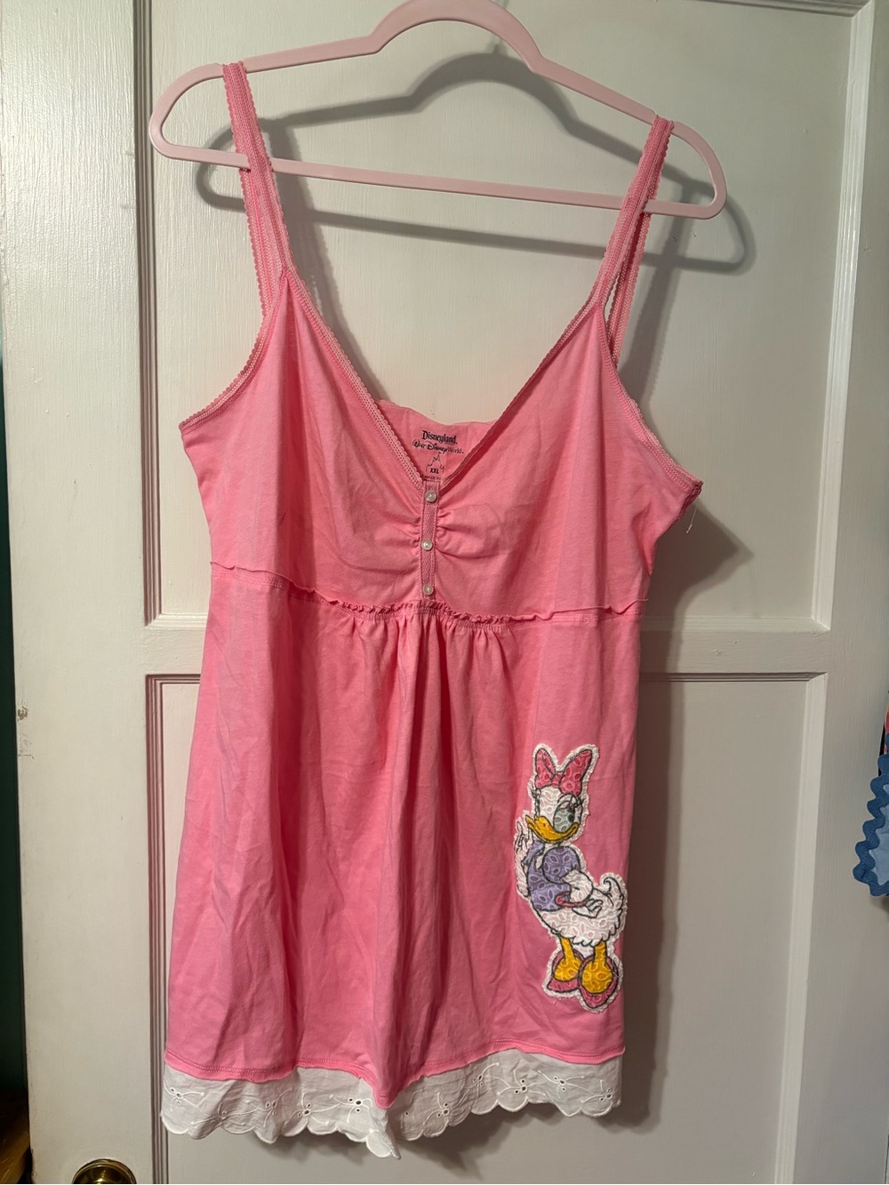 Disneyland Daisy Duck tank top